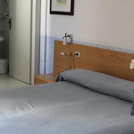 Scoglio Dell'aquilone Ξενοδοχείο 3*
